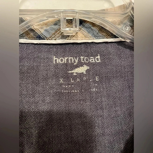 Horny Toad Button Up Shirt Mens XL Organic Cotton Beige Blue Plaid Chore - Picture 5 of 7